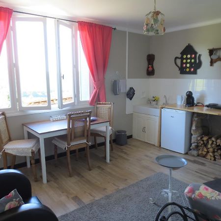 Formidable B&B Saint-Julien-le-Petit Eksteriør bilde